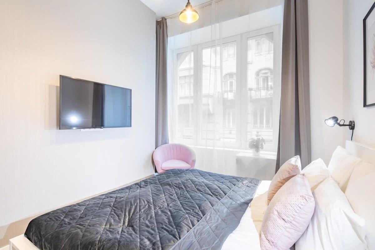 Extra - Mini Modern Apartament Budapesta